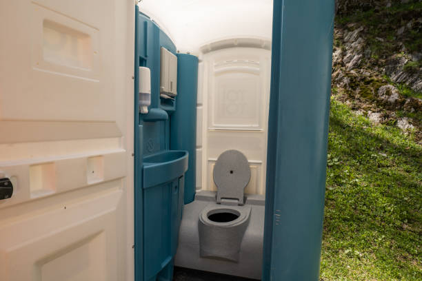 Portable bathroom rental in Princeton, WV